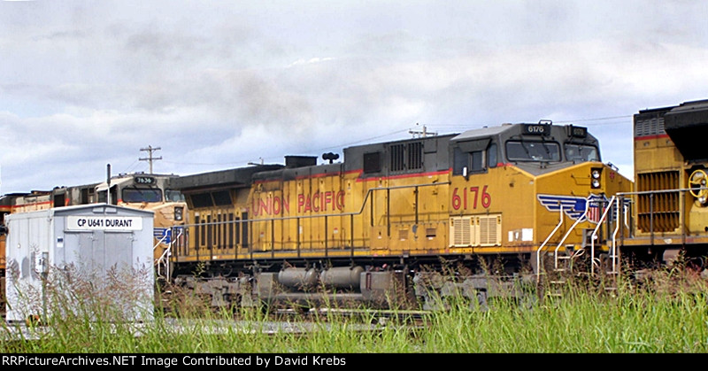 UP 6176